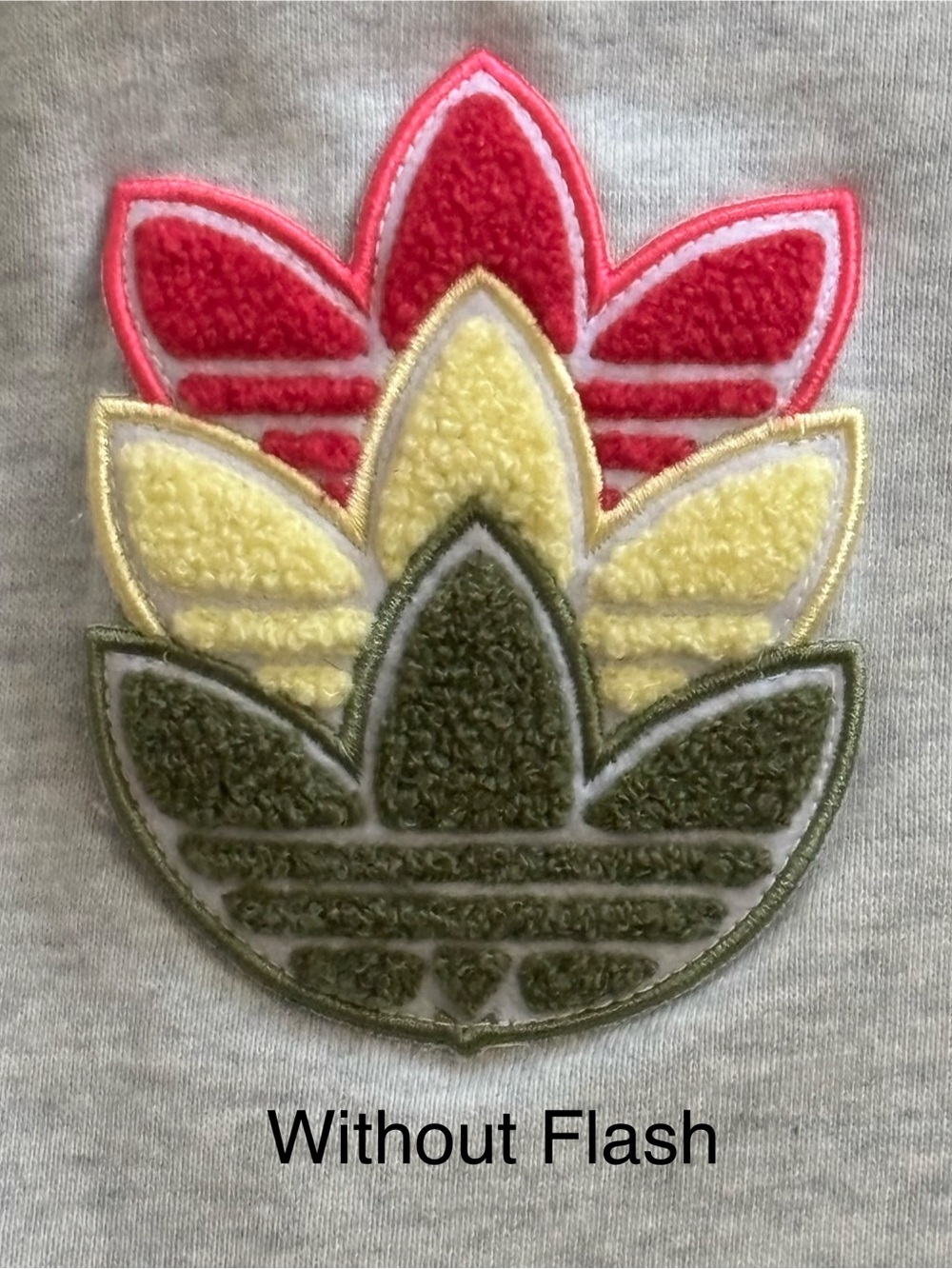 Adidas Cuffed Jogger Sweatpants Women’s Size XL Gray Multicolor Trefoil HA4367 - Picture 3 of 16